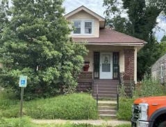 Single Family 3BR 1BA - 2213 Grand Ave, Louisville, KY