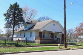 Single Family 3BR 1BA - 2337 8TH AVE, Terre Haute, IN