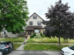 Single Family 3BR 1BA - 2417 INDEPENDENCE AVE, Niagara Falls, NY