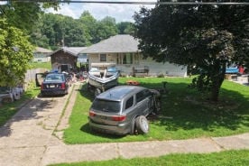 Single Family 3BR 1BA - 2505 MANN AVE, Des Moines, IA