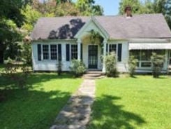 Single Family 3BR 1BA - 256 W MAIN ST, Webb, MS
