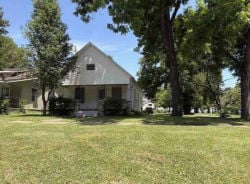 Single Family 3BR 1BA - 302 PACIFIC AVE, Osawatomie, KS