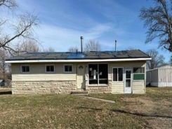 Single Family 3BR 1BA - 308 S 3RD STREET, Brownstown, IL