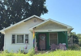 Single Family 3BR 1BA - 3510 SACRAMENTO ST, Saint Joseph, MO