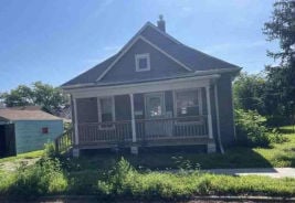 Single Family 3BR 1BA - 409 MONTROSE ST, Salina, KS