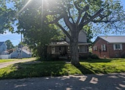 Single Family 3BR 1BA - 414 N PEARL ST, Crestline, OH