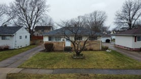 Single Family 3BR 1BA - 6474 GROSSE DR, Brook Park, OH