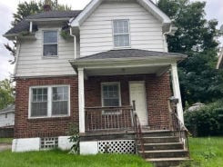 Single Family 3BR 1BA - 674 N PERRY ST, Pontiac, MI