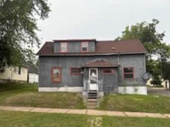 Single Family 3BR 1BA - 701 14TH ST N, Virginia, MN