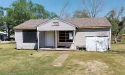 Single Family 3BR 1BA - 803 CHESTER ST, West Orange, TX