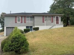 Single Family 3BR 1BA - 816 WESTFIELD DR, Fairfield, AL