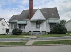 Single Family 3BR 1BA - 918 HICKORY ST, Roaring Spring, PA