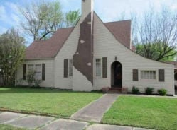 Single Family 3BR 2BA - 1008 7TH ST, Mena, AR