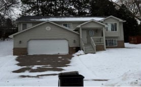 Single Family 3BR 2BA - 1012 LAKEWOOD DR S, Maplewood, MN