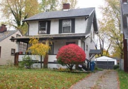 Single Family 3BR 2BA - 123 CLIFTON DR, Youngstown, OH