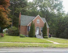 Single Family 3BR 2BA - 124 SCHOOL ST, Bloomfield, CT