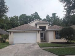 Single Family 3BR 2BA - 12533 SPARKLEBERRY RD, Tampa, FL