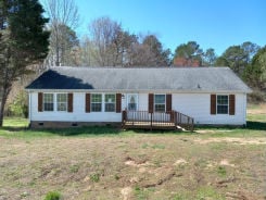 Single Family 3BR 2BA - 130 GRAY FOX DR, Lawndale, NC