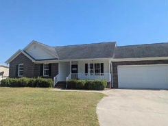 Single Family 3BR 2BA - 1379 OLD WHITEVILLE RD, Lumberton, NC