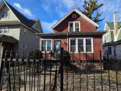 Single Family 3BR 2BA - 15612 TURLINGTON AVE, Harvey, IL