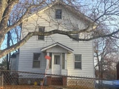 Single Family 3BR 2BA - 187 WATKINS AVE, Middletown, NY