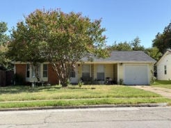 Single Family 3BR 2BA - 1930 FINLEY RD, Irving, TX