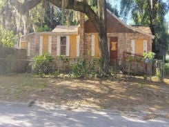Single Family 3BR 2BA - 200 BENHAM ST, Palatka, FL