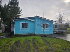 Single Family 3BR 2BA - 21441 PINEVIEW DR, Willits, CA