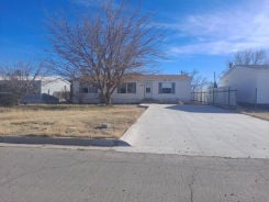 Single Family 3BR 2BA - 2209 SANDYRIDGE, Carlsbad, NM