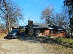 Single Family 3BR 2BA - 221 BALFOUR RD, West Memphis, AR