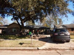 Single Family 3BR 2BA - 23914 PEA RIDGE DR, Spring, TX
