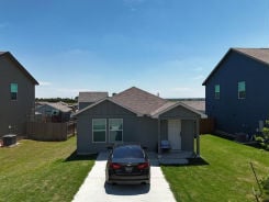 Single Family 3BR 2BA - 256 TEXAS ANGEL WAY, Jarrell, TX