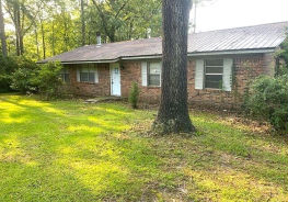 Single Family 3BR 2BA - 260 White Tail Lane, Brewton, AL