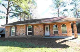 Single Family 3BR 2BA - 26148 FALLEN OAKS DRIVE, Denham Springs, LA