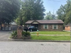 Single Family 3BR 2BA - 2737 S THOMPSON DR, Mobile, AL