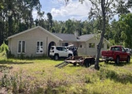 Single Family 3BR 2BA - 33 RIVERDALE DR, Broxton, GA