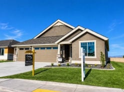 Single Family 3BR 2BA - 3336 VILLAGE PKWY, Richland, WA