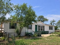 Single Family 3BR 2BA - 401 E 1ST ST, Foss, OK