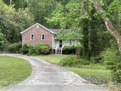 Single Family 3BR 2BA - 4300 N HICKORY LN, Douglasville, GA