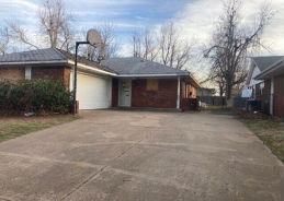 Single Family 3BR 2BA - 4908 SE 19TH ST, Oklahoma City, OK