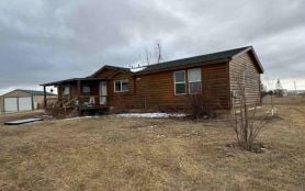 Single Family 3BR 2BA - 5727 LIBERTY LN, Williston, ND