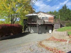 Single Family 3BR 2BA - 582 LAKEVIEW DR, Beckley, WV