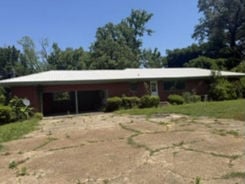 Single Family 3BR 2BA - 589 S DUNN STREET, Eupora, MS