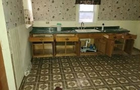 Single Family 3BR 2BA - 600 WILSON ST, Bay City, MI