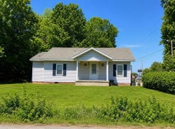 Single Family 3BR 2BA - 698 ALLEN CREEK RD, Statesville, NC