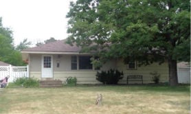Single Family 3BR 2BA - 7216 HARTKOPF LN N, Brooklyn Park, MN