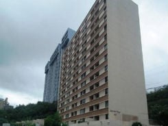 Single Family 3BR 2BA - 801 ALA NIOI PL UNIT 405, Honolulu, HI
