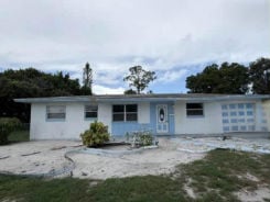 Single Family 3BR 2BA - 904 SE HALL ST, Stuart, FL