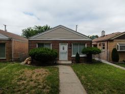 Single Family 3BR 2BA - 9720 S EMERALD AVE, Chicago, IL