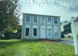 Single Family 3BR 3BA - 11604 RANCH LN, North Potomac, MD